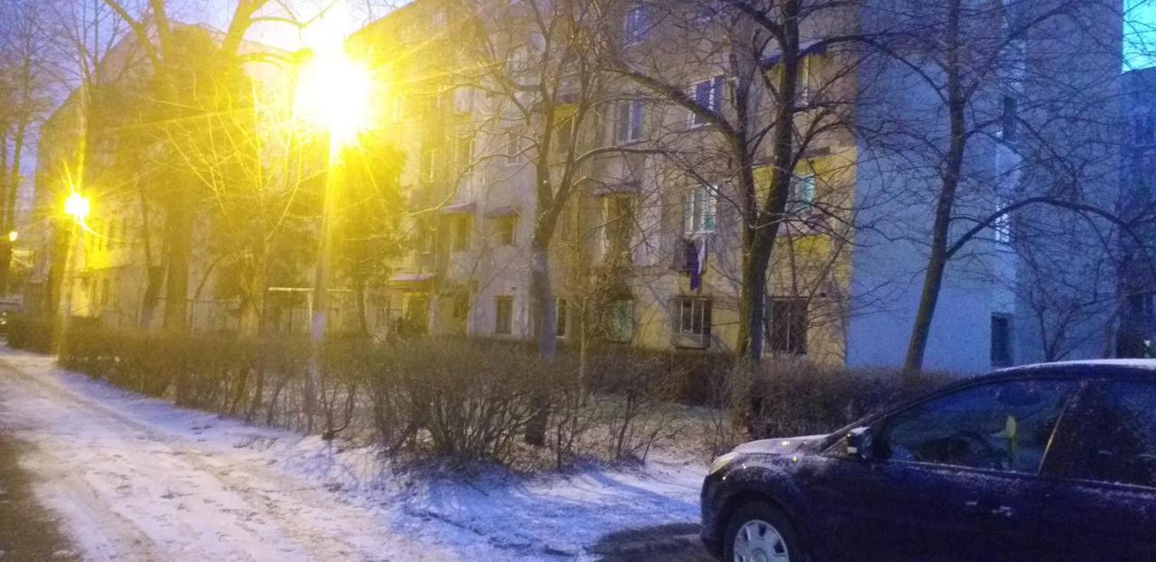 Garsoniera Apartman Bodzavásár Kültér fotó